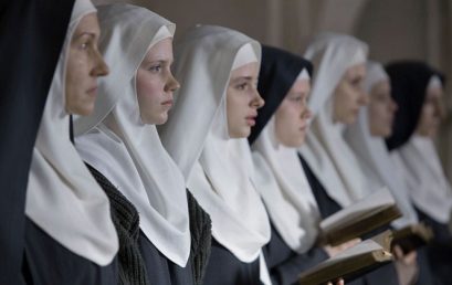 Câu hỏi 259. Các nữ tu là ai? Họ có sống trong các nữ tu viện không? Họ khác với các nữ tu khác (các sơ) như thế nào?